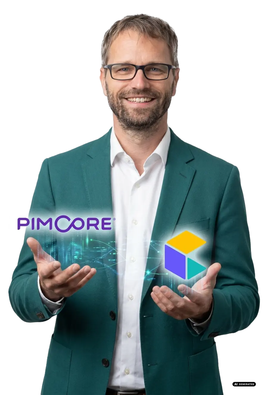 Lächelnder Mann im grünen Anzug mit Pimcore-Logo